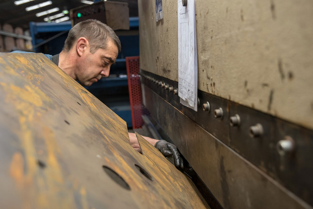 Bending of metal plates